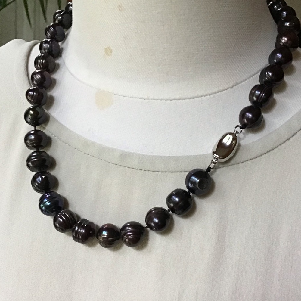 11mm Iridescent Tahitian Pearl Strand Sterling Silver - Picture 13 of 13